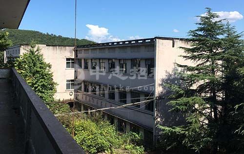 廢棄學(xué)校建廠房屬于違建嗎