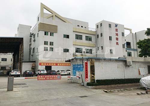 廠房大門一般寬度是多少