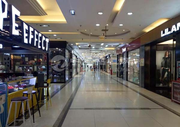 一般商場的商鋪是怎樣招租的