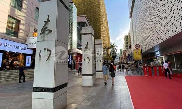 在深圳東門租一間商鋪要多少錢呢