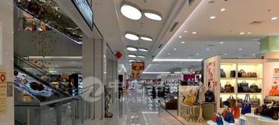 百貨商場商鋪是什么意思